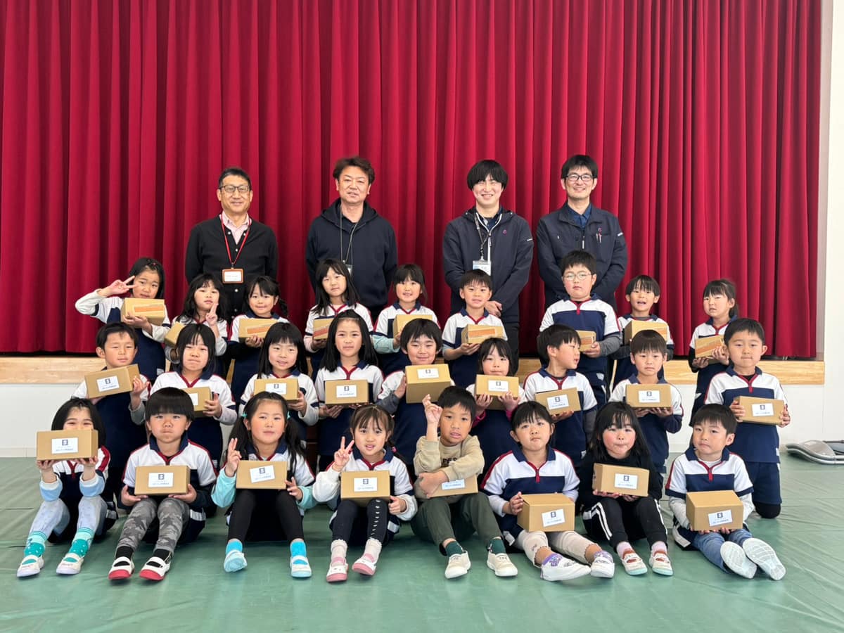 風の子こども園様・双葉保育園様へエネジンから記念品贈呈！！！