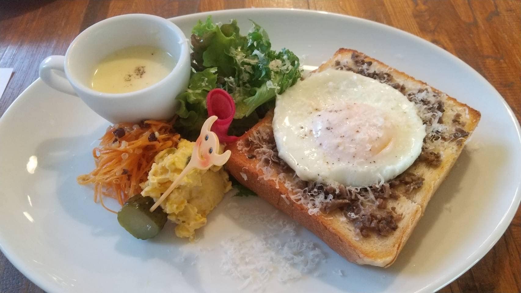 食べて心と体がよろこぶ住宅街のご自宅カフェ 『喫茶　あがた』をこっそり教えちゃう！