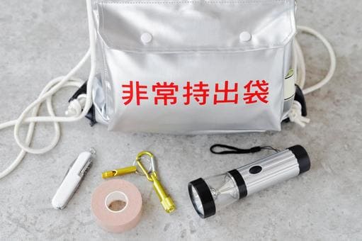 これで大丈夫!非常用の持ち出し品・備蓄品チェックリスト!