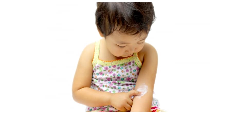 夏だからこそ保湿が重要！子供の肌を保湿しよう！